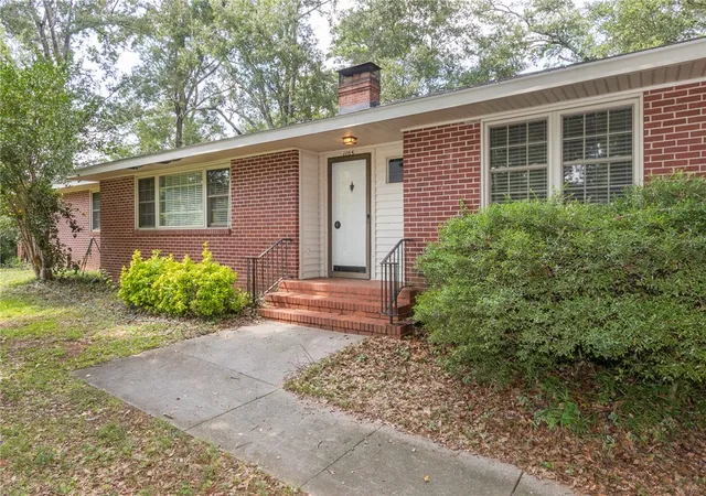 Photo 3 of Single family home for sale at 1103 Greenacres, Anderson, SC 29621 | MLS# 20304139 | Listing updated on 2026-09-11
