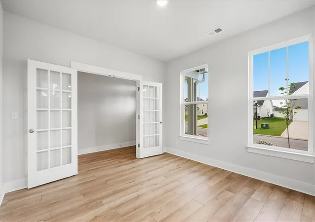 Photo 3 of Single family home for sale at 155 Ives Way, Piedmont, SC 29673 | MLS# 20304592 | Listing updated on 2026-10-05
