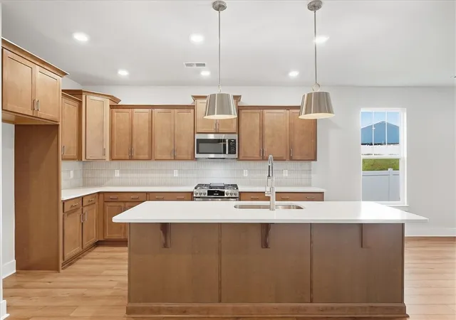 Photo 4 of Single family home for sale at 155 Ives Way, Piedmont, SC 29673 | MLS# 20304592 | Listing updated on 2026-10-05