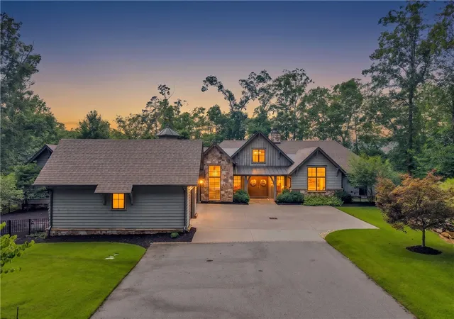 2nd image of 133 Big Creek Trl, Six Mile, SC 29682 | MLS# 20304586