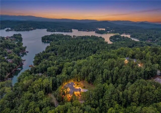 44th image of 133 Big Creek Trl, Six Mile, SC 29682 | MLS# 20304586