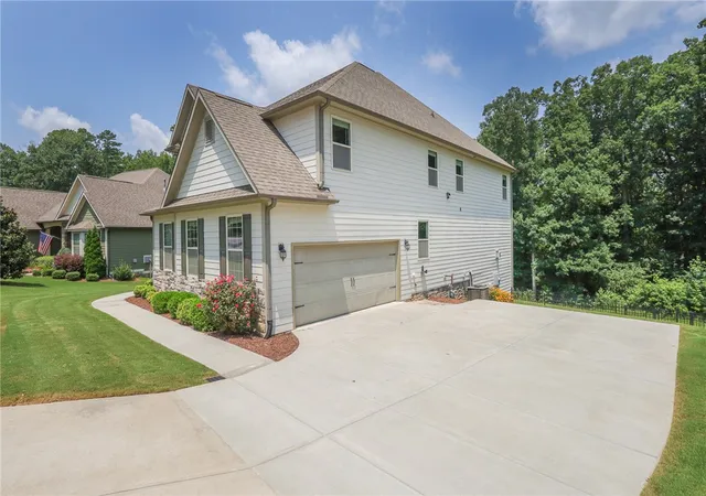 2nd image of 124 Waltzing Vine Ln, Williamston, SC 29697 | MLS# 20304513