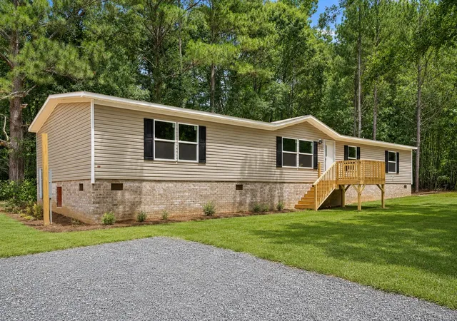 1st image of 111 Burgess Dr, Iva, SC 29655 | MLS# 20304462