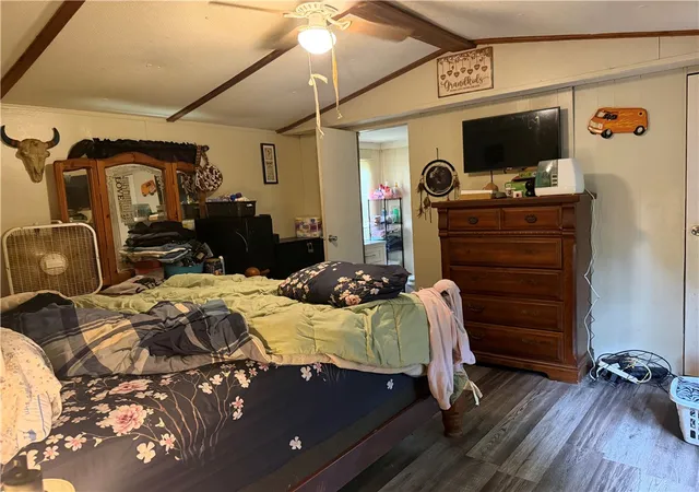2nd image of 127 Camp Creek Rd, Central, SC 29630