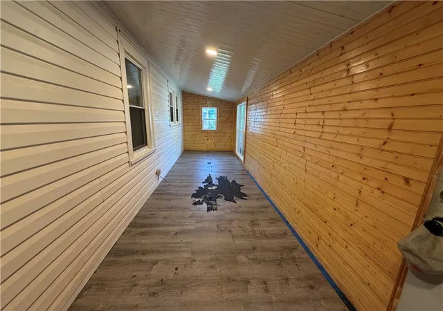 Photo 3 of Single family home for sale at 3211 S Main St Ext, Anderson, SC 29624 | MLS# 20304461 | Listing updated on 2026-09-09