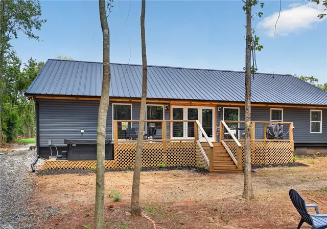 5th image of 155 Joann Cir, Fair Play, SC 29643 | MLS# 20304526