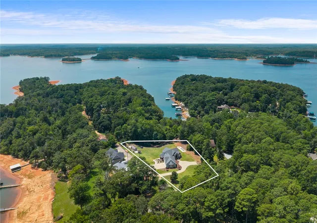 Photo 3 of Single family home for sale at 206 James Hare Rd, Anderson, SC 29626 | MLS# 20304683 | Listing updated on 2026-09-03