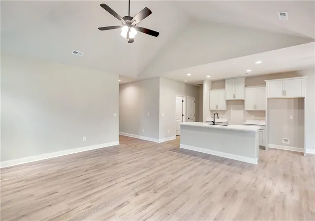 4th image of 112 Brookridge Dr, Anderson, SC 29624 | MLS# 20304689