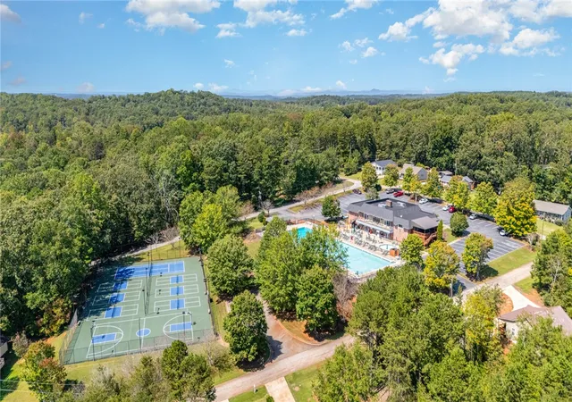 21st image of 105 Old Smokey Dr, Westminster, SC 29693 | MLS# 20304704