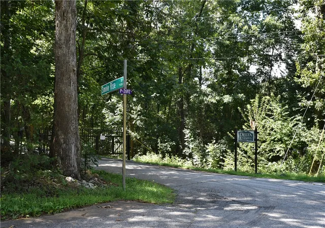 2nd image of 517 Chimney Rdg, Westminster, SC 29693 | MLS# 20304670