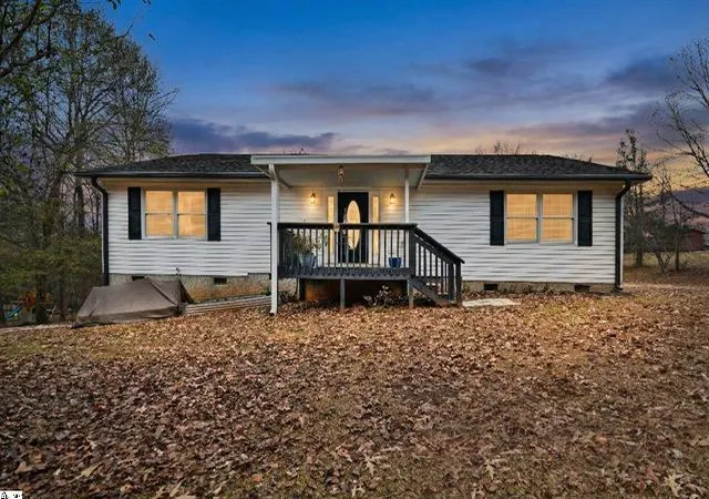 1st image of 134 Rolling Dr, Westminster, SC 29693 | MLS# 20304717