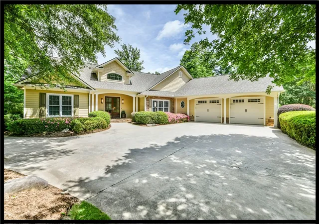 1st image of 216 Winding Oaks Dr, Seneca, SC 29672 | MLS# 20300639