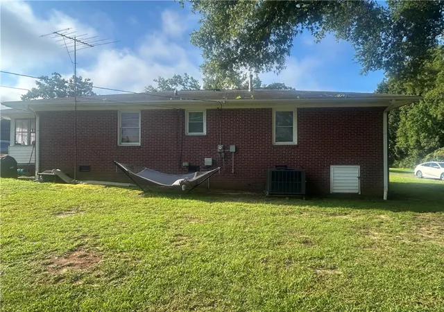 3rd image of 212 W Greer St, Honea Path, SC 29654 | MLS# 20304722