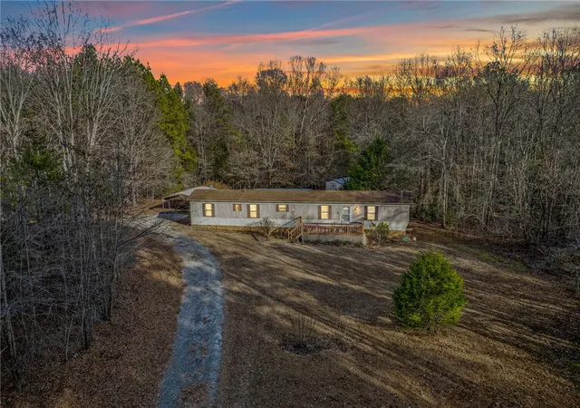 Photo 2 of Sale Pending at 191 Juniper Ln, Pickens, SC 29671 | MLS# 20304730 | Listing updated on 2026-08-05