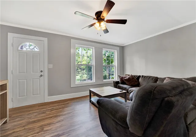 5th image of 215 Gail St, Easley, SC 29642 | MLS# 20304733