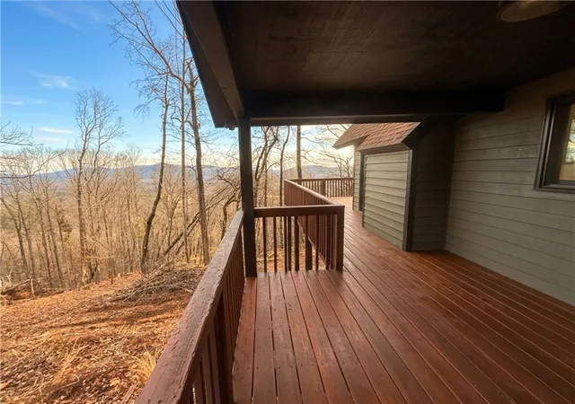 Photo 4 of Single family home for sale at 805 Whispering Fls Dr, Pickens, SC 29671 | MLS# 20304736 | Listing updated on 2026-08-26