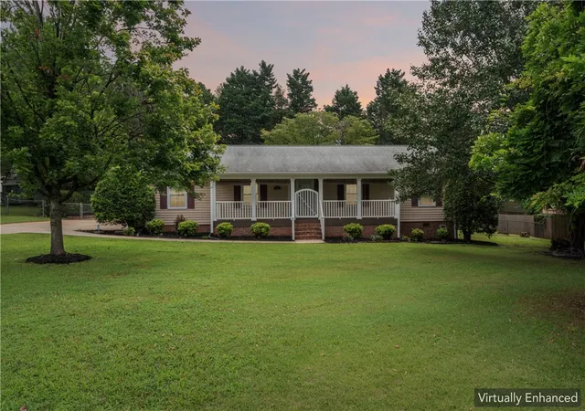 4th image of 201 Ketura Dr, Easley, SC 29642 | MLS# 20304563