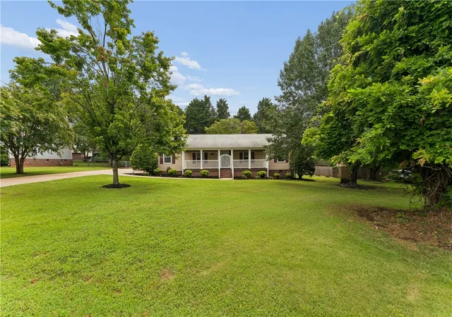 5th image of 201 Ketura Dr, Easley, SC 29642 | MLS# 20304563