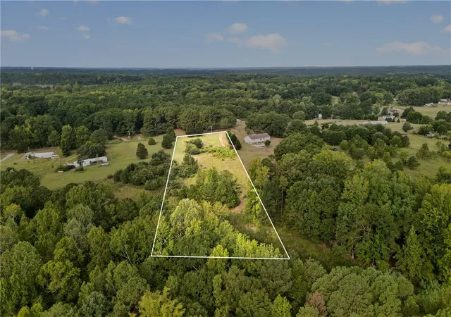 Photo 3 of Land for sale at 460 N Major Rd, Belton, SC 29627 | MLS# 20304745 | Listing updated on 2026-09-23