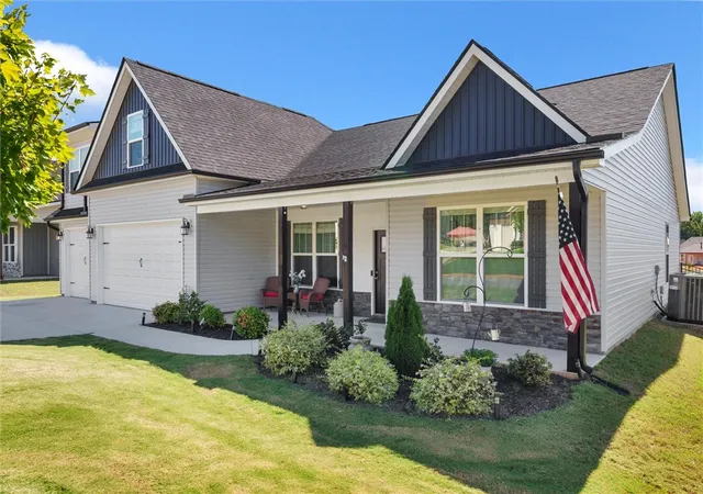 Single family home for sale at 203 Legacy Ln, Pickens, SC 29671 | MLS# 20304723