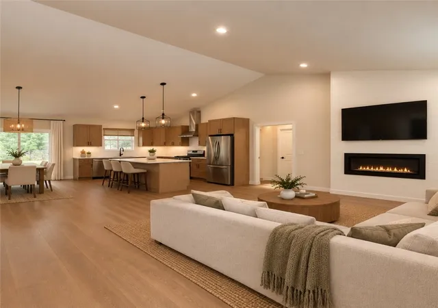 Photo 3 of Single family home for sale at 317 Sandy Springs Rd, Anderson, SC 29625 | MLS# 20305085 | Listing updated on 2026-10-09