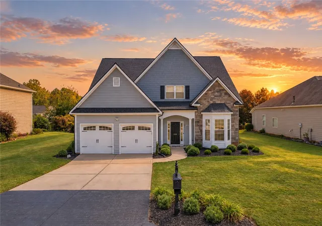 Photo 1 of Single family home for sale at 116 Stone Cottage Dr, Anderson, SC 29621 | MLS# 20305273 | Listing updated on 2026-10-04