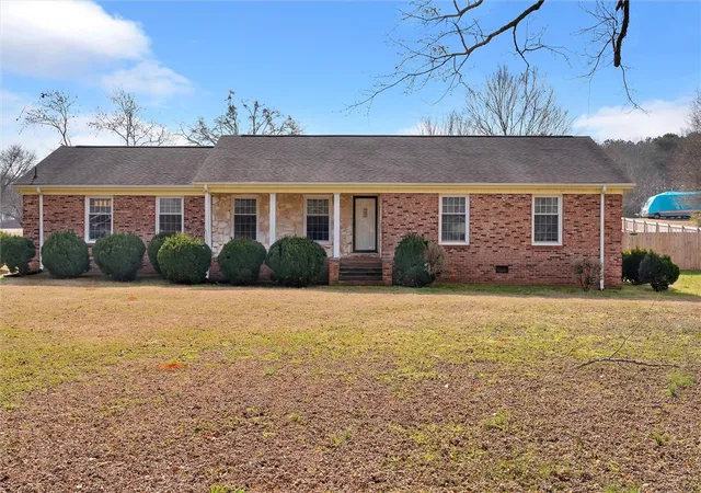 2nd image of 2114 Karen Ln, Anderson, SC 29626 | MLS# 20305487