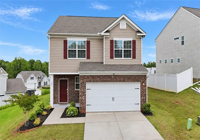 Photo 1 of Single family home for sale at 365 Sliding Rock Dr, Pendleton, SC 29670 | MLS# 20305498 | Listing updated on 2026-10-01