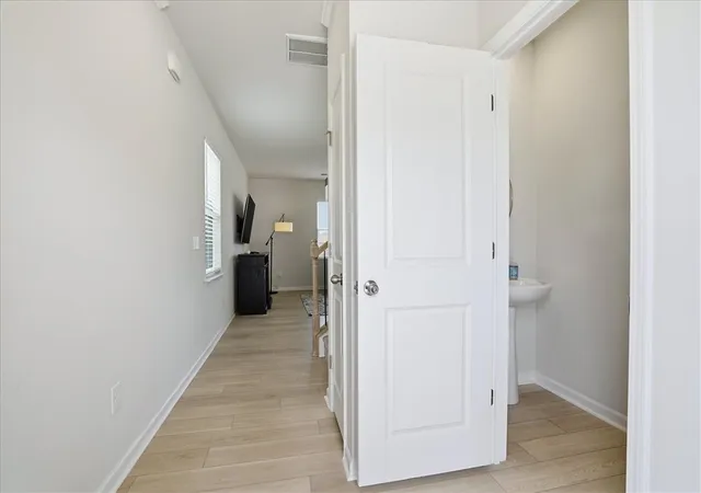 Photo 4 of Single family home for sale at 365 Sliding Rock Dr, Pendleton, SC 29670 | MLS# 20305498 | Listing updated on 2026-10-01
