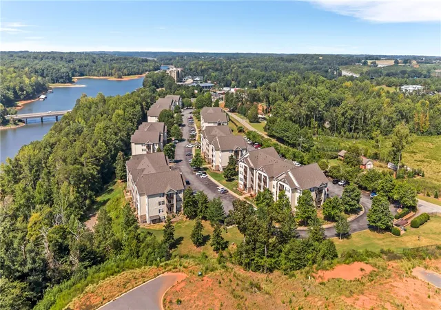 Photo 1 of Sale Pending at 725 Lookover Dr, Anderson, SC 29621 | MLS# 20305511 | Listing updated on 2026-09-01