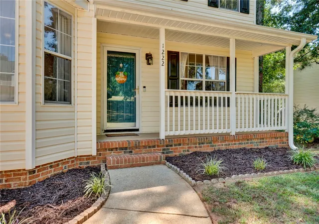 Photo 3 of Sale Pending at 1222 Old Mill Rd, Easley, SC 29642 | MLS# 20305458 | Listing updated on 2026-09-19