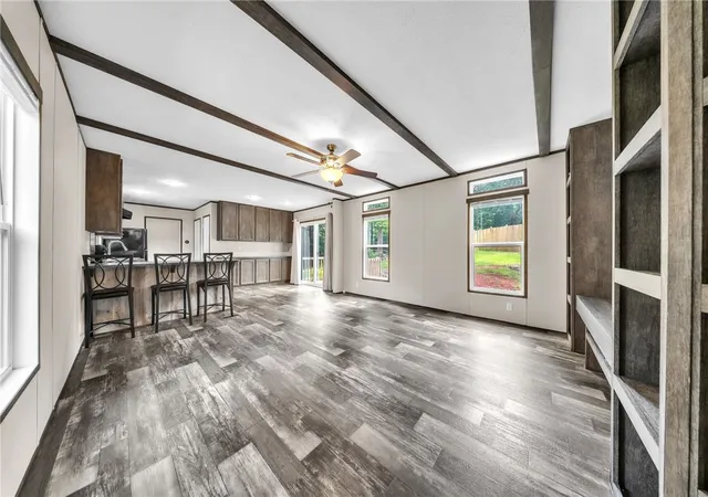 Photo 2 of Sale Pending at 121 High Top Dr, Pickens, SC 29671 | MLS# 20305523 | Listing updated on 2026-08-31