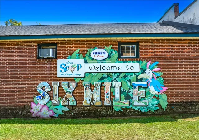 Photo 49 of Single family home for sale at 210 Edens Ridge Dr, Six Mile, SC 29682 | MLS# 20305390 | Listing updated on 2026-08-31