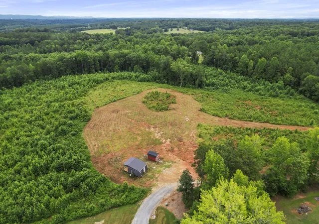 2nd image of 556 Poplar Springs Rd, Walhalla, SC 29691 | MLS# 20305545