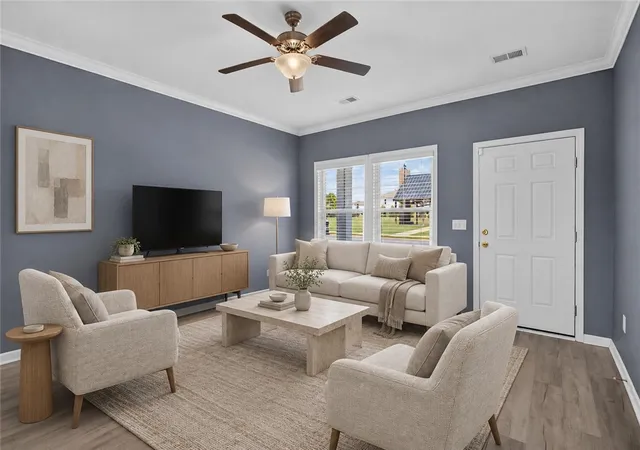 Photo 3 of Single family home for sale at 312 Phillips Dr, Pendleton, SC 29670 | MLS# 20305452 | Listing updated on 2026-10-15
