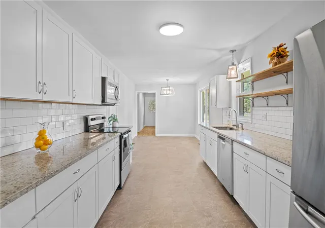 Photo 2 of Single family home for sale at 488 Tabor Woods Rd, Pickens, SC 29671 | MLS# 20305307 | Listing updated on 2026-08-28