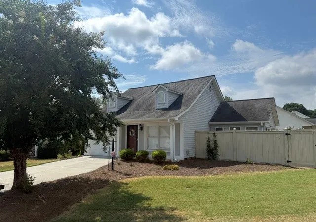 Photo 2 of Sale Pending at 112 Brittania Cir, Anderson, SC 29621 | MLS# 20305610 | Listing updated on 2026-09-09