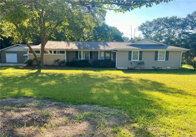 Photo 2 of Single family home for sale at 327 Five Forks Rd, Anderson, SC 29621 | MLS# 20305663 | Listing updated on 2026-09-11