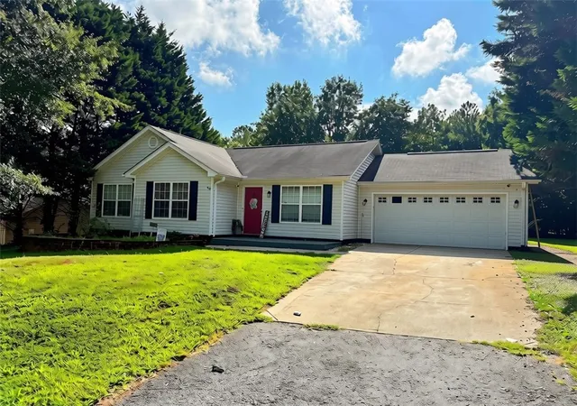 Photo 2 of Single family home for sale at 106 Berry Ct, Belton, SC 29627 | MLS# 20305665 | Listing updated on 2026-09-01