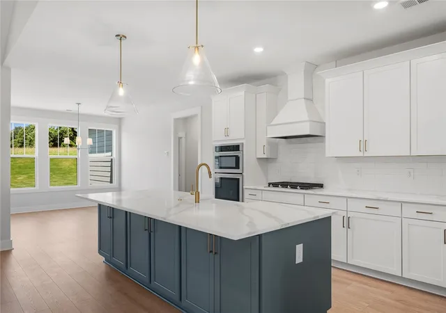 Photo 4 of Single family home for sale at 321 Mahaffey Rd, Williamston, SC 29697 | MLS# 20305673 | Listing updated on 2026-09-14