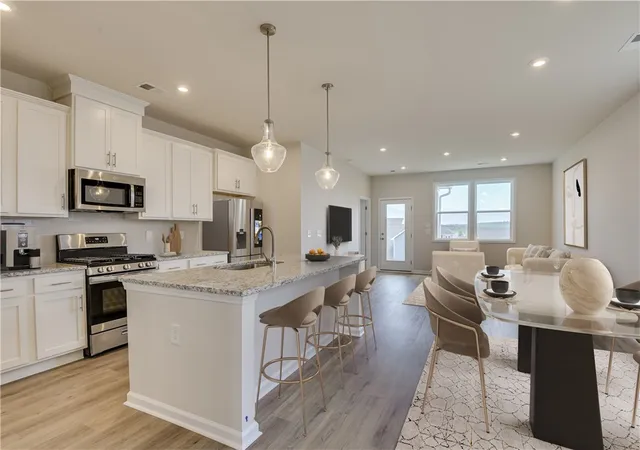 Photo 3 of Single family home for sale at 805 Honeylocust Ln, Anderson, SC 29625 | MLS# 20305828 | Listing updated on 2026-10-11