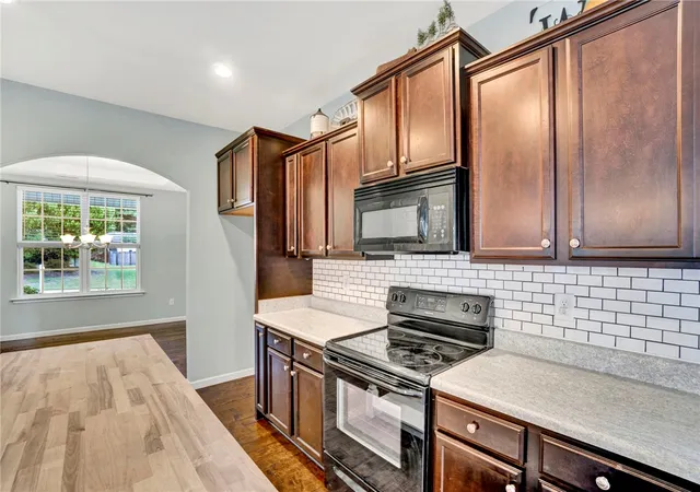 Photo 3 of Single family home for sale at 339 Hamilton Pkwy, Easley, SC 29642 | MLS# 20306208 | Listing updated on 2026-10-12