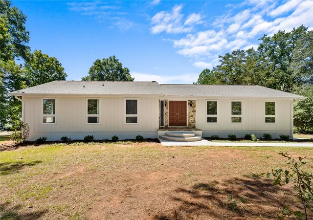 Single family home for sale at 208 Williamsburg Rd, Anderson, SC 29621 | MLS# 20306262