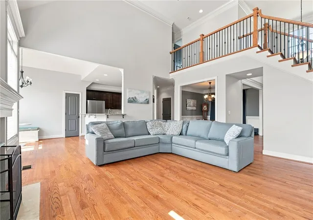 Photo 3 of Sale Pending at 201 Castle Crk Dr, Greer, SC 29651 | MLS# 20306263 | Listing updated on 2026-10-19