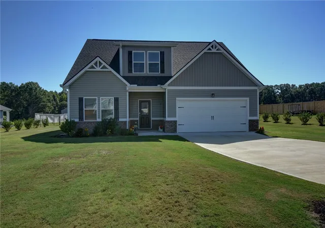 Photo 1 of Single family home for sale at 220 Clinkscales Rd, Anderson, SC 29624 | MLS# 20306182 | Listing updated on 2026-09-19