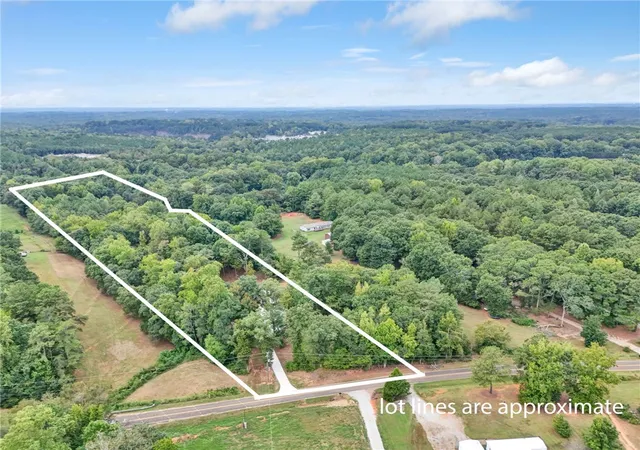 Photo 2 of Single family home for sale at 461 N Major Rd, Belton, SC 29627 | MLS# 20306282 | Listing updated on 2026-09-22