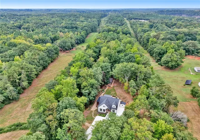 Photo 3 of Single family home for sale at 461 N Major Rd, Belton, SC 29627 | MLS# 20306282 | Listing updated on 2026-09-22