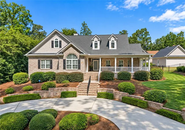 Photo 1 of Single family home for sale at 322 Ave Of Oaks, Anderson, SC 29621 | MLS# 20306179 | Listing updated on 2026-10-02