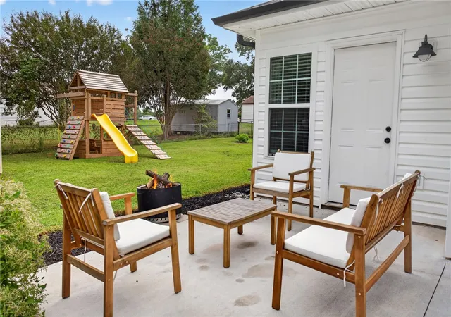 Photo 2 of Single family home for sale at 215 Dickson St, Westminster, SC 29693 | MLS# 20306295 | Listing updated on 2026-09-27