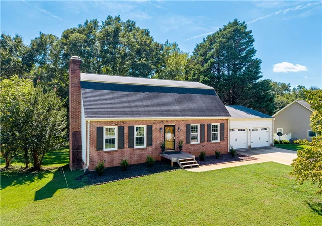 Photo 1 of Single family home for sale at 102 Princess Grace Ave, Clemson, SC 29631 | MLS# 20306189 | Listing updated on 2026-09-17